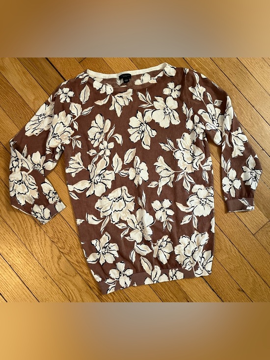 Ann Taylor Sweaters - Cotton Ann Taylor Sweater Floral Size Small